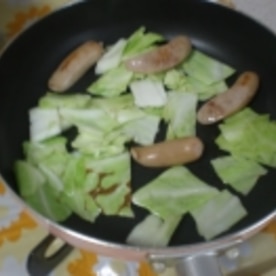 定番のラーメンの具 キャベツともやしの野菜炒め レシピ 作り方 By はちわれ413 楽天レシピ 定番のラーメンの具 キャベツともやしの野菜炒め レシピ 作り方 By はちわれ413 楽天レシピ